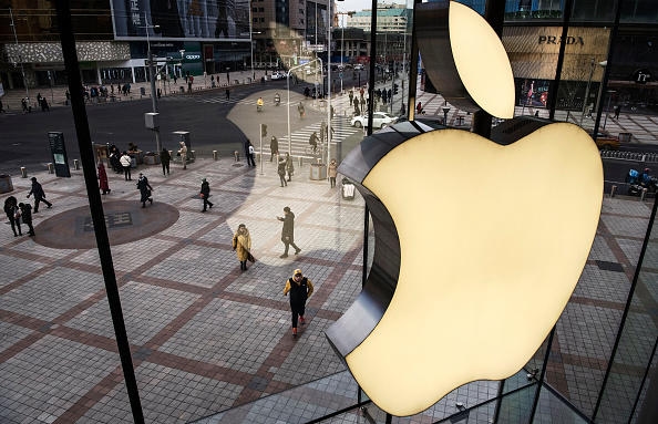 A Potential Netflix/Apple Rivalry is brewing