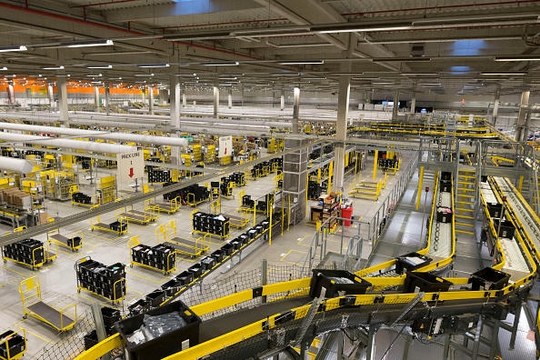 Former Amazon Worker Claims He Was Fired For Union Organizing
