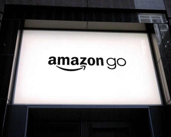 Amazon Go Begins Accepting Cash In New York Thanks To Pushback From Cashless Store Bans Amazon Go Begins Accepting Cash In New York Thanks To Pushback From Cashless Store Bans