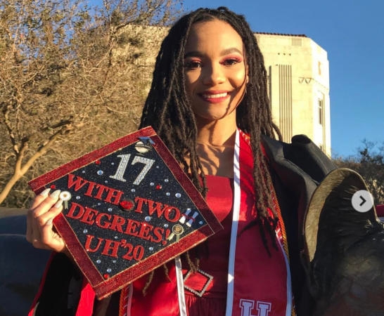Salenah Cartier Makes History as the Youngest 2020 Graduate From University of Houston Salenah Cartier Makes History as the Youngest 2020 Graduate From University of Houston