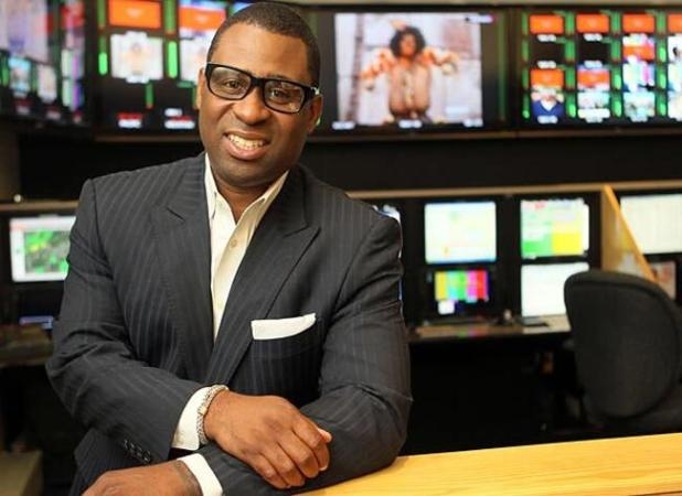 Serial Entrepreneur Ryan Glover Talks Taking Generational Wealth to New Heights Through Black Banking Serial Entrepreneur Ryan Glover Talks Taking Generational Wealth to New Heights Through Black Banking