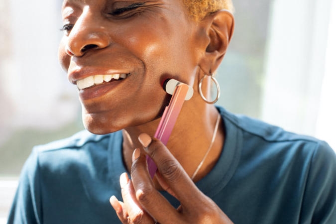 SolaWave Announces $50K Philanthropic Efforts To Celebrate Juneteenth & Pride