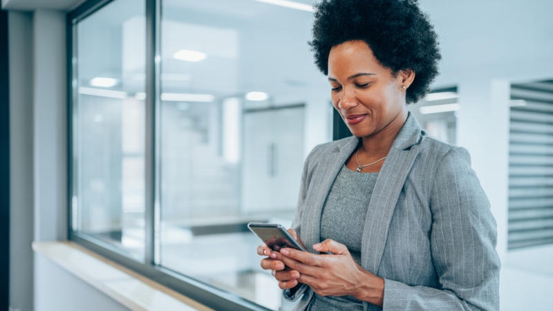 CarpeDM, An Online Dating App For Black Women, Now Offers 100% Member Background Checks