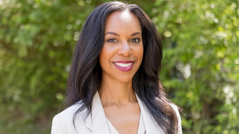How 41-Year-Old Lakisha Simmons Secured Her Retirement Bag Of $850K As A Single Mother