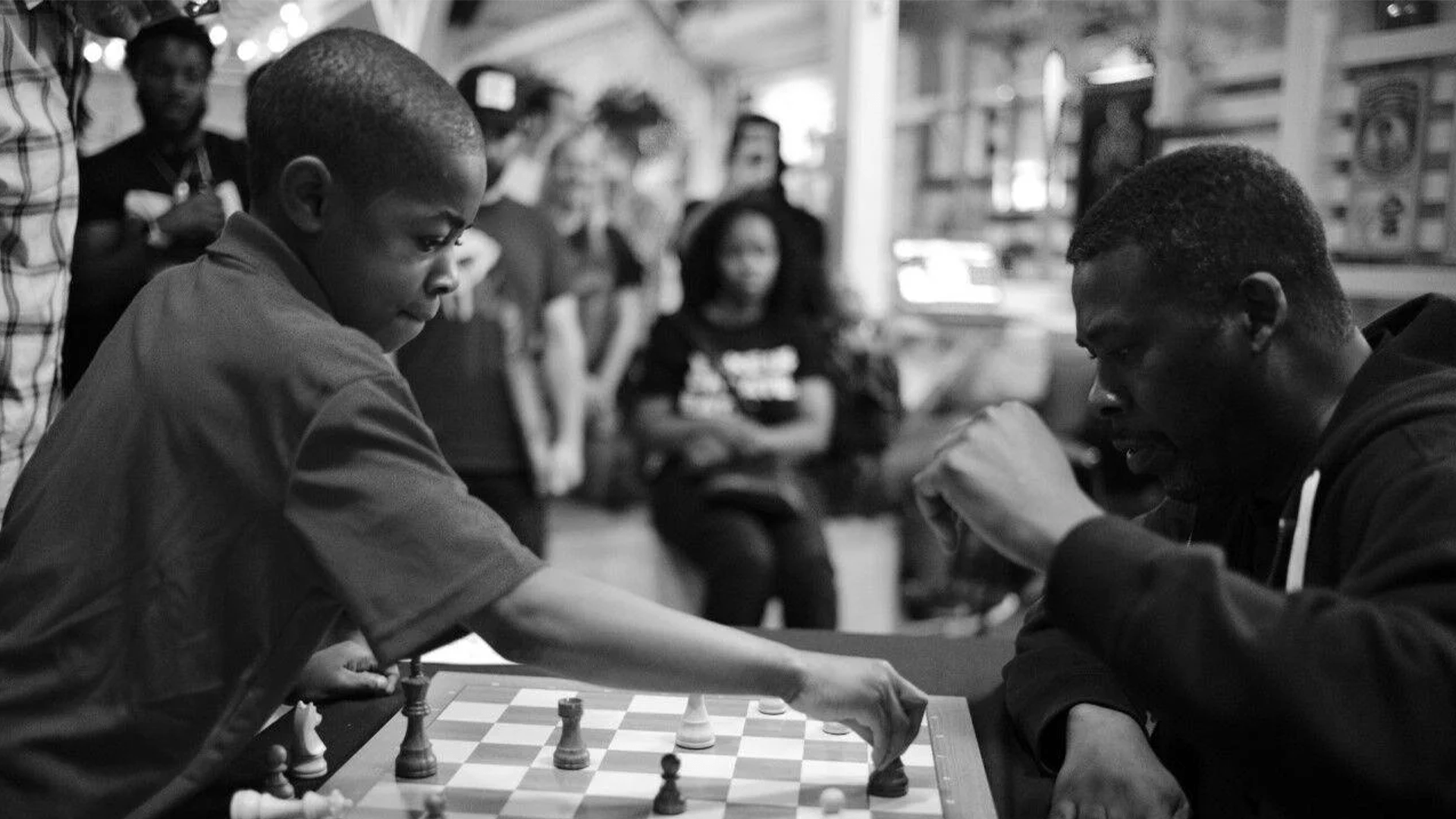 10-Year-Old Kyan Washington Takes On The Legendary GZA In A Chess Game And Comes Out Victorious 10-Year-Old Kyan Washington Takes On The Legendary GZA In A Chess Game And Comes Out Victorious