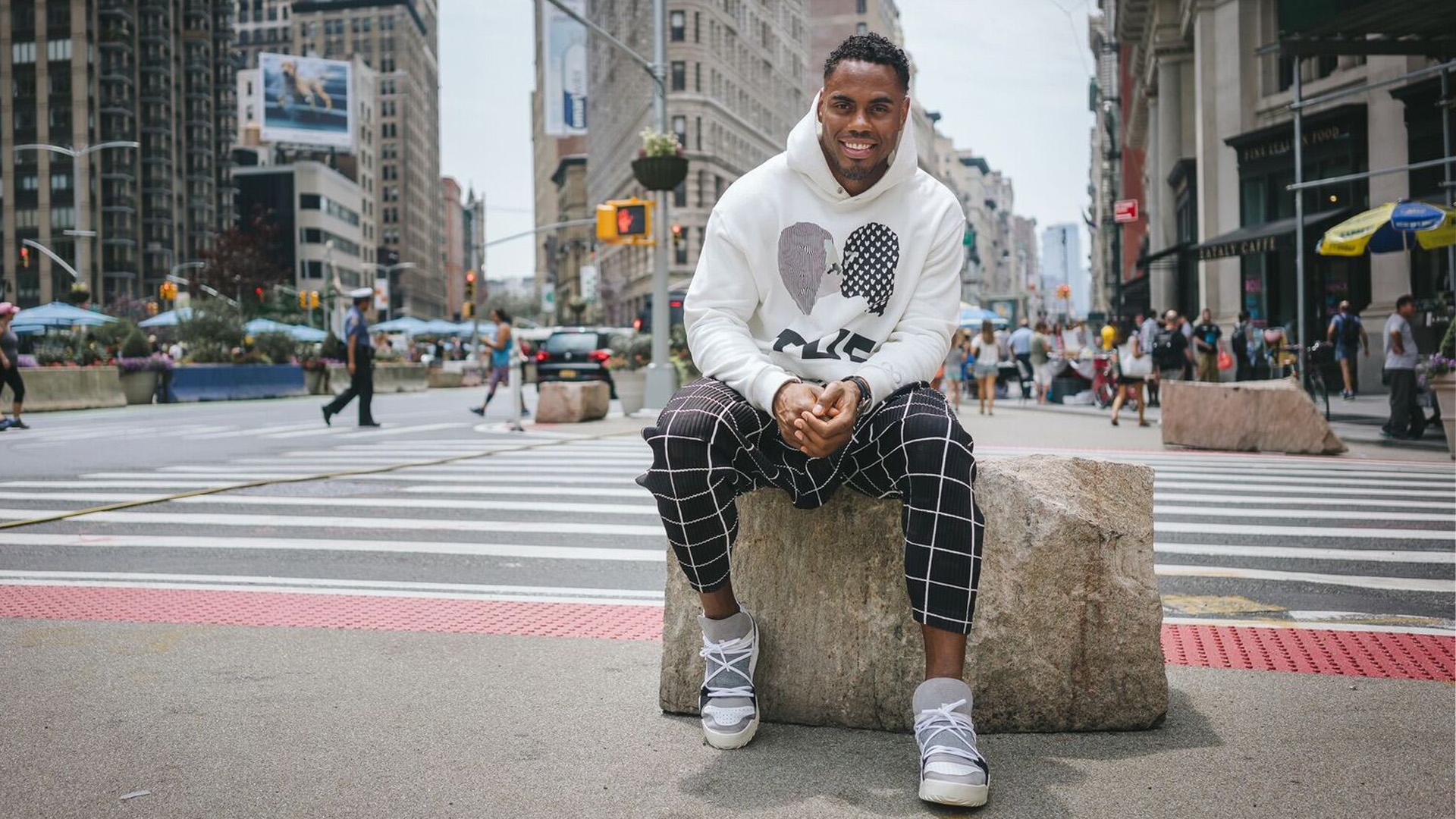 Former NY Giants Running Back Rashad Jennings Is Ready To Share Insight On How To Get To The Bag