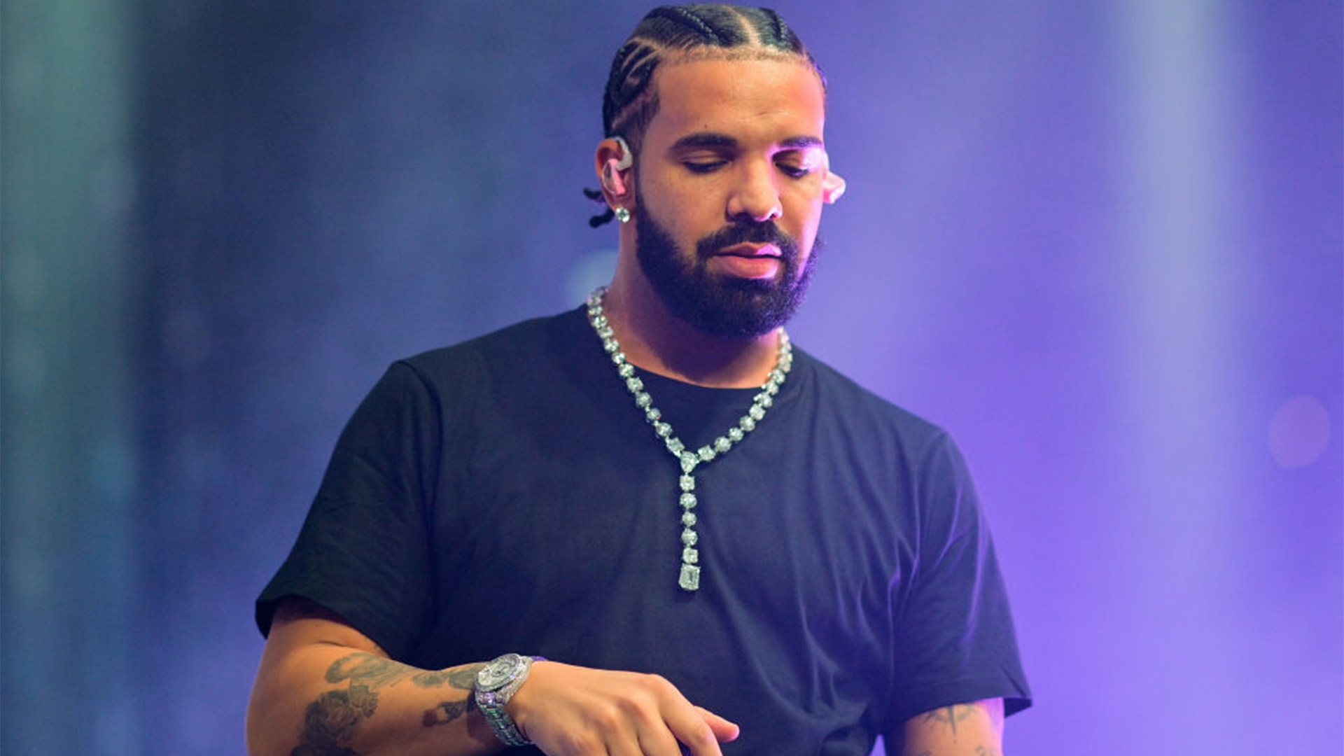 Handwritten Lyrics Found In A Dumpster From A Teenage Drake Up For Auction With $20K Starting Price Handwritten Lyrics Found In A Dumpster From A Teenage Drake Up For Auction With $20K Starting Price