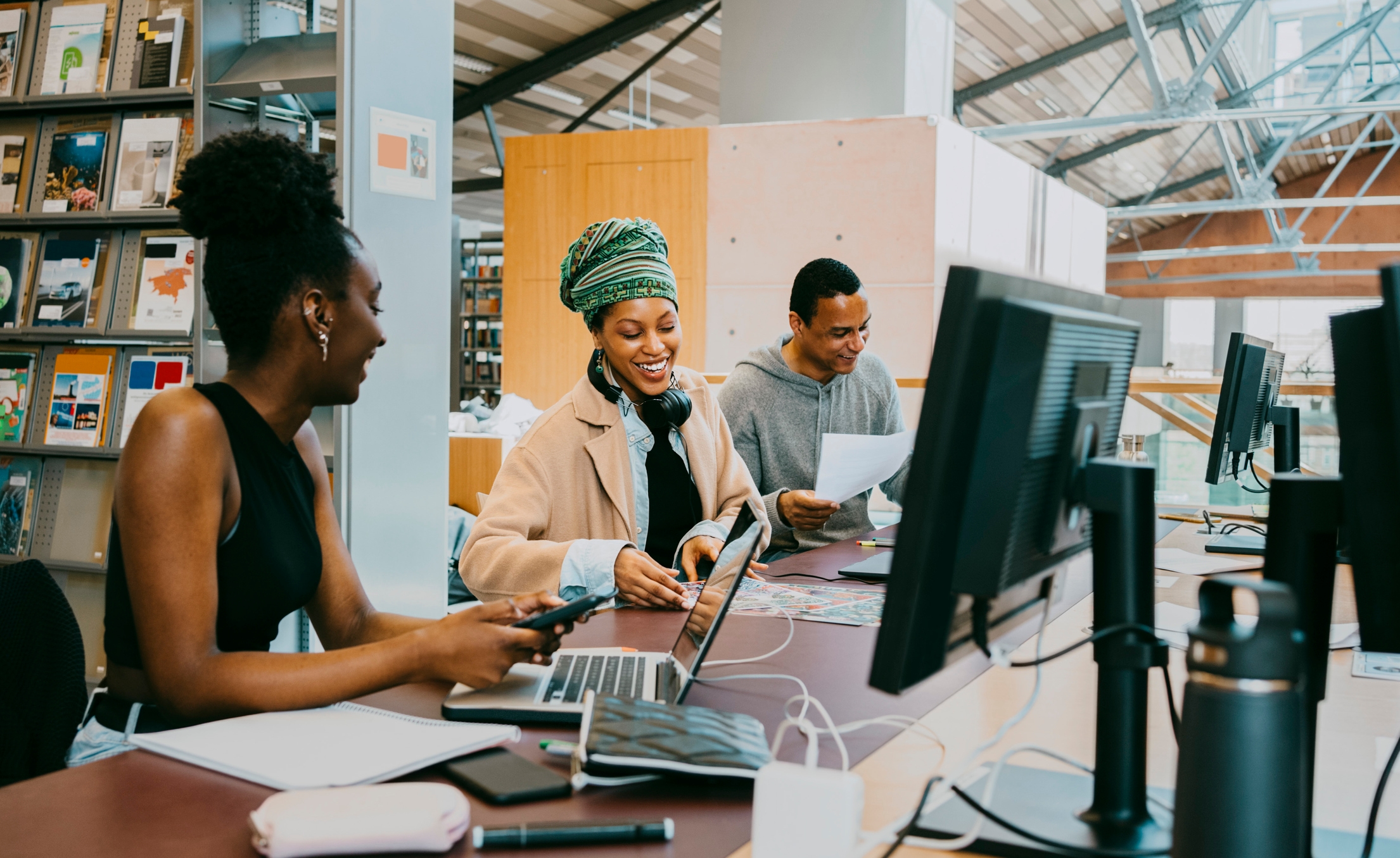 Despite A Pending Recession, LinkedIn Data Shows Professionals Are Using Pandemic-Born Confidence To Stay In The Game