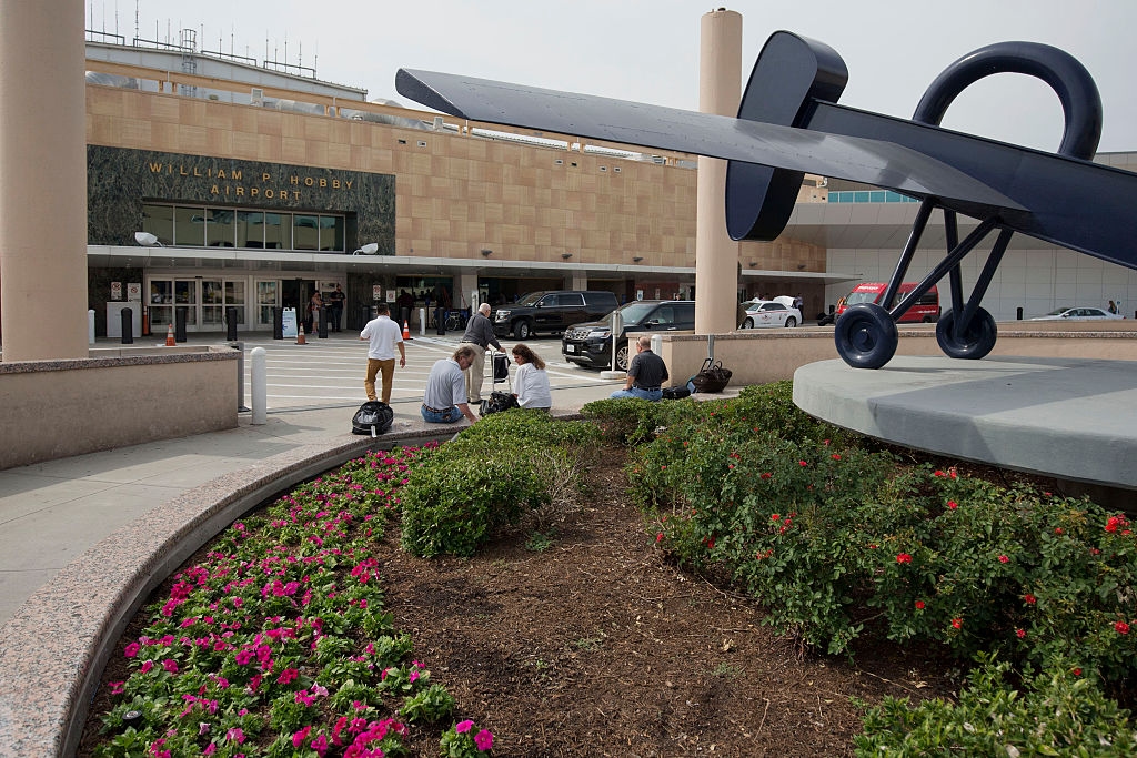 Black-Owned Latrelle's Galley Secures $334M Deal With William P. Hobby Airport