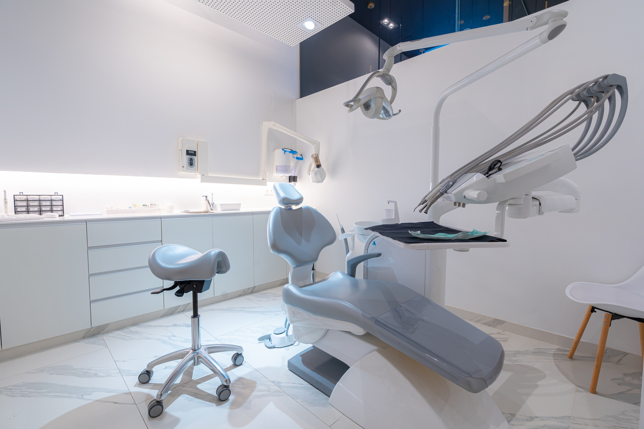 Aaron Perry Opens Free Dental Clinic To Provide Those Uninsured And Underinsured In Wisconsin Access To Oral Care