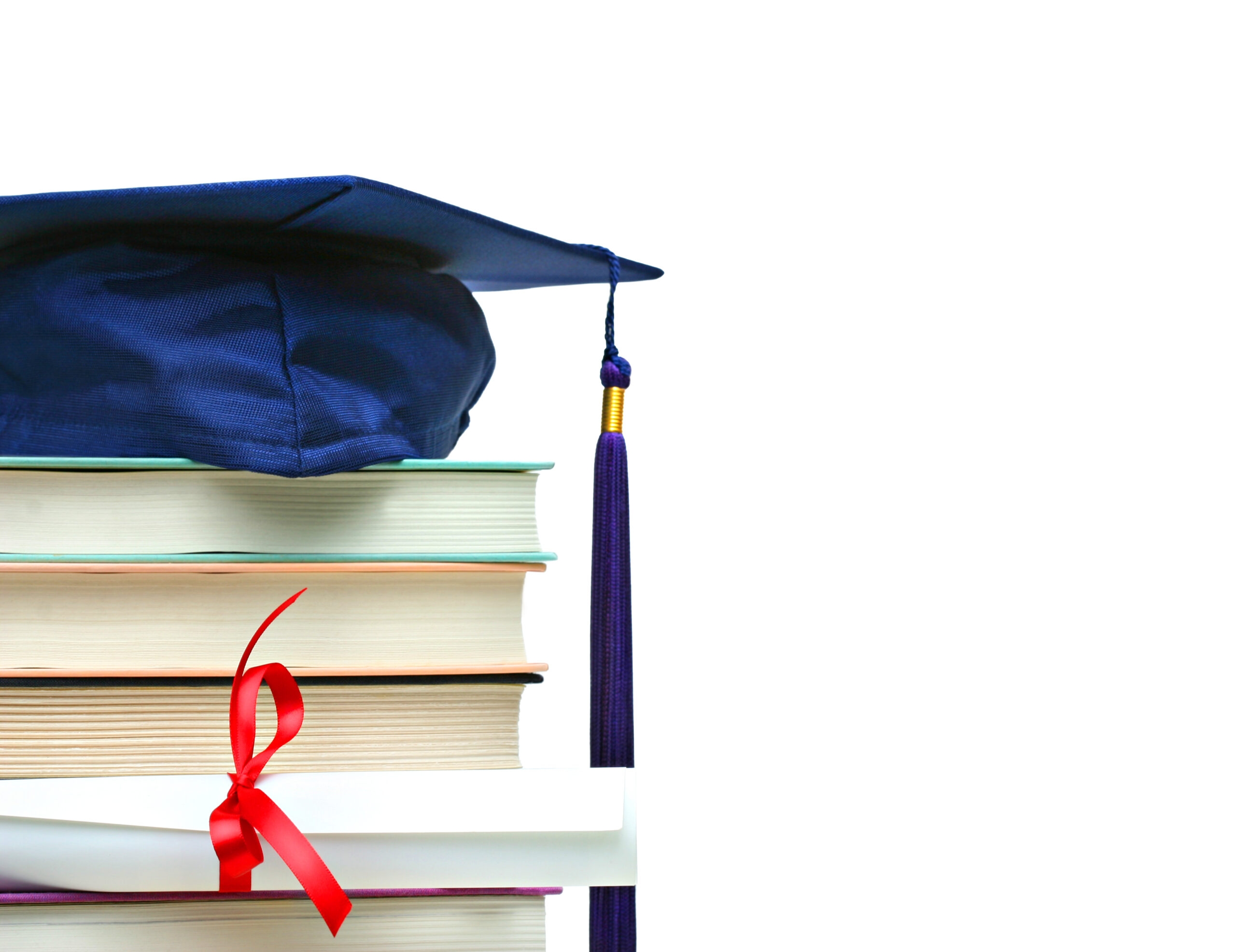 Mother Graduates Alongside 1 Of Her 5 Children, Earning Their Associate Of Science Degrees Together