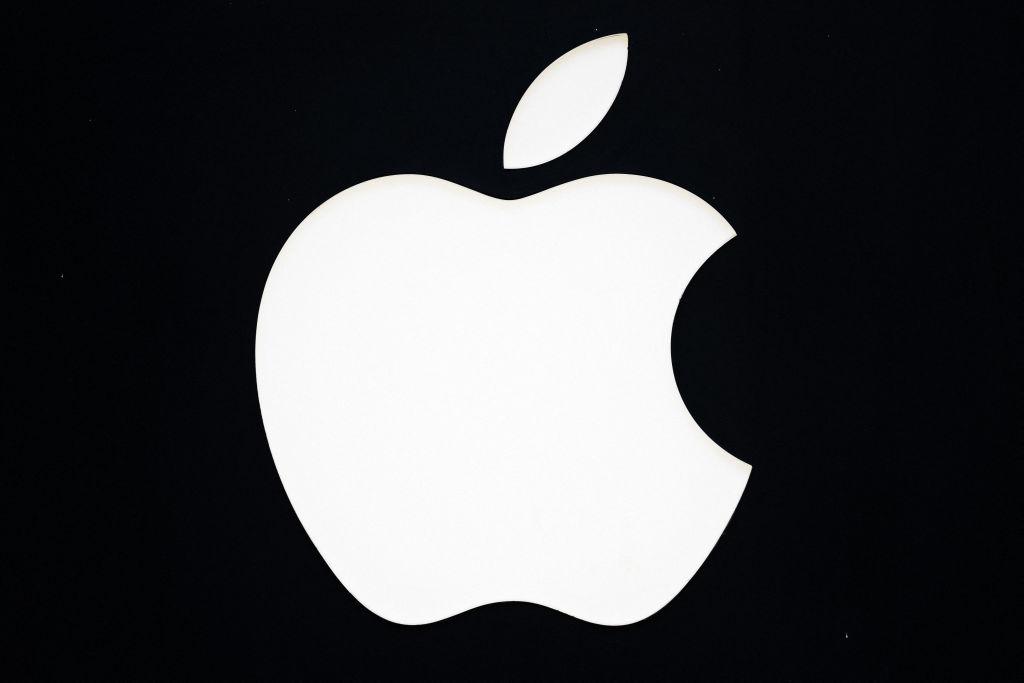 Apple Reportedly Filed A Patent For Its AirPods To Feature Electrodes That Detect Brain Electrical Activity