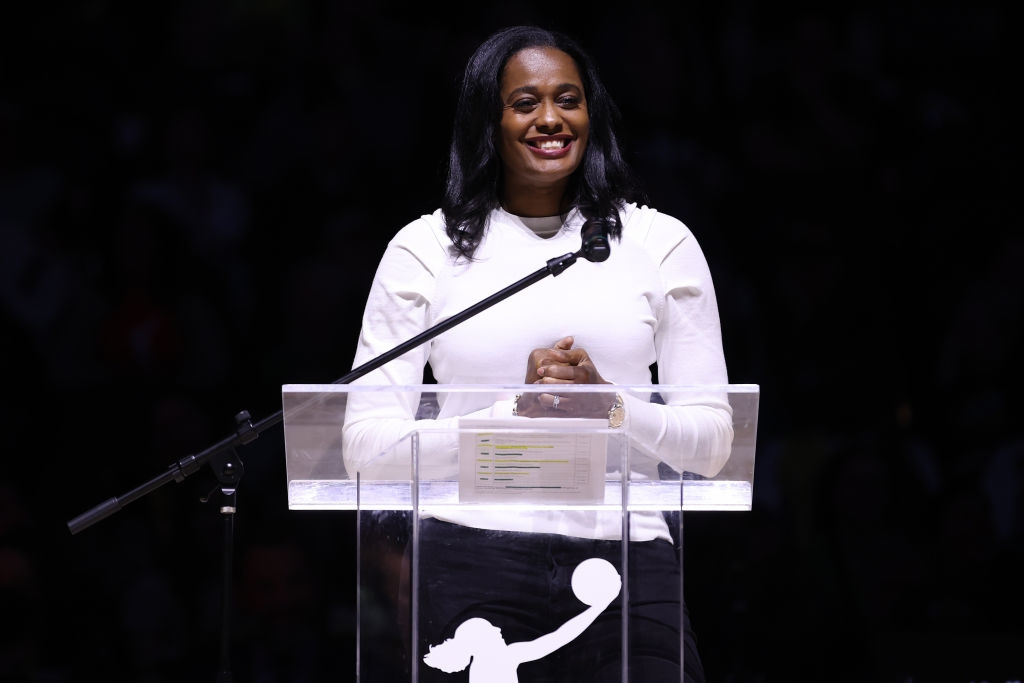 Swin Cash Becomes One Of The Highest-Ranking Women In An NBA Front Office Swin Cash Becomes One Of The Highest-Ranking Women In An NBA Front Office