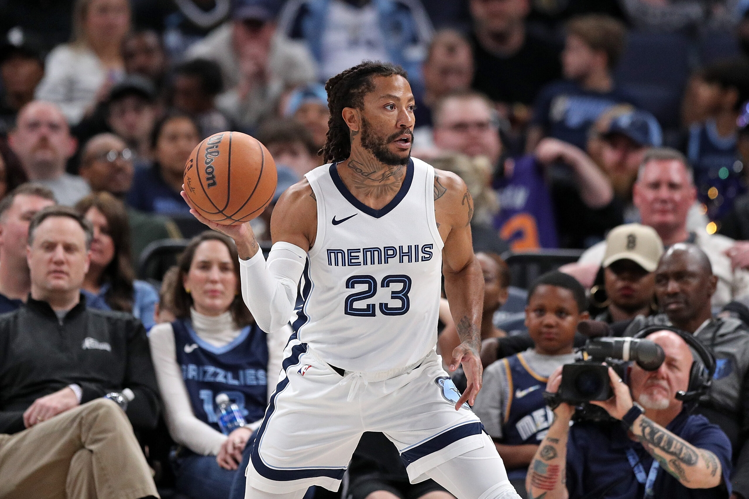 Derrick Rose Net Worth: A Look Into The Retired NBA Player's Life And Career Derrick Rose Net Worth: A Look Into The Retired NBA Player's Life And Career