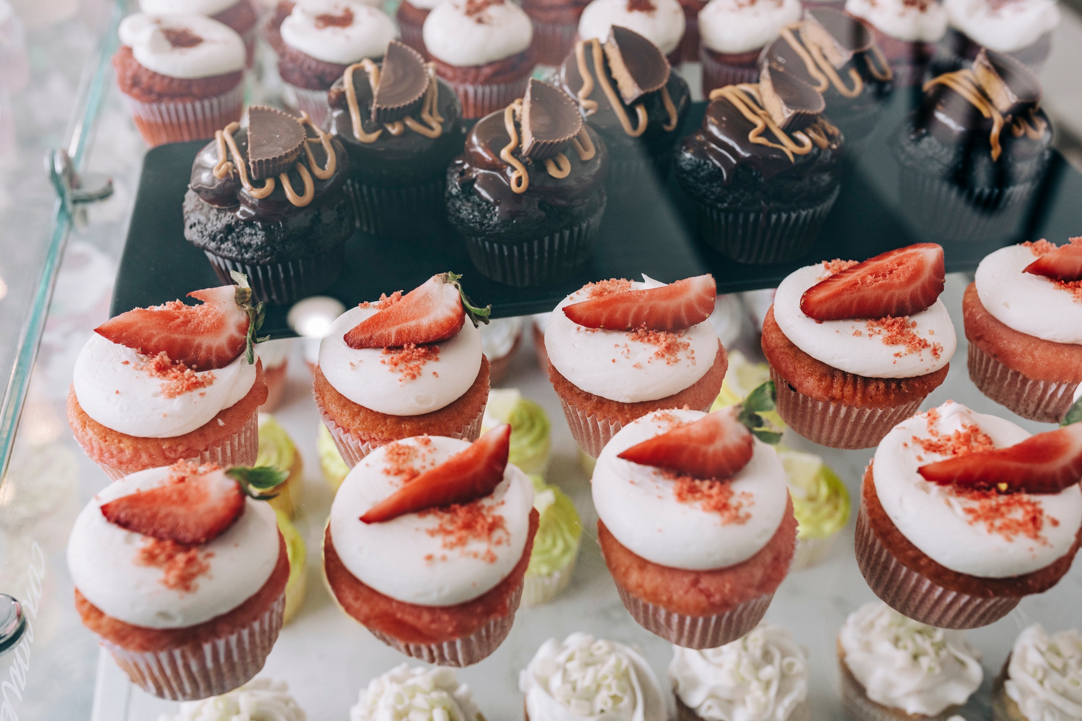 19-Year-Old Layla Wallace Secures A $25K Grant That Will Be Used To Expand Her Bakery Business Into A Commercial Kitchen