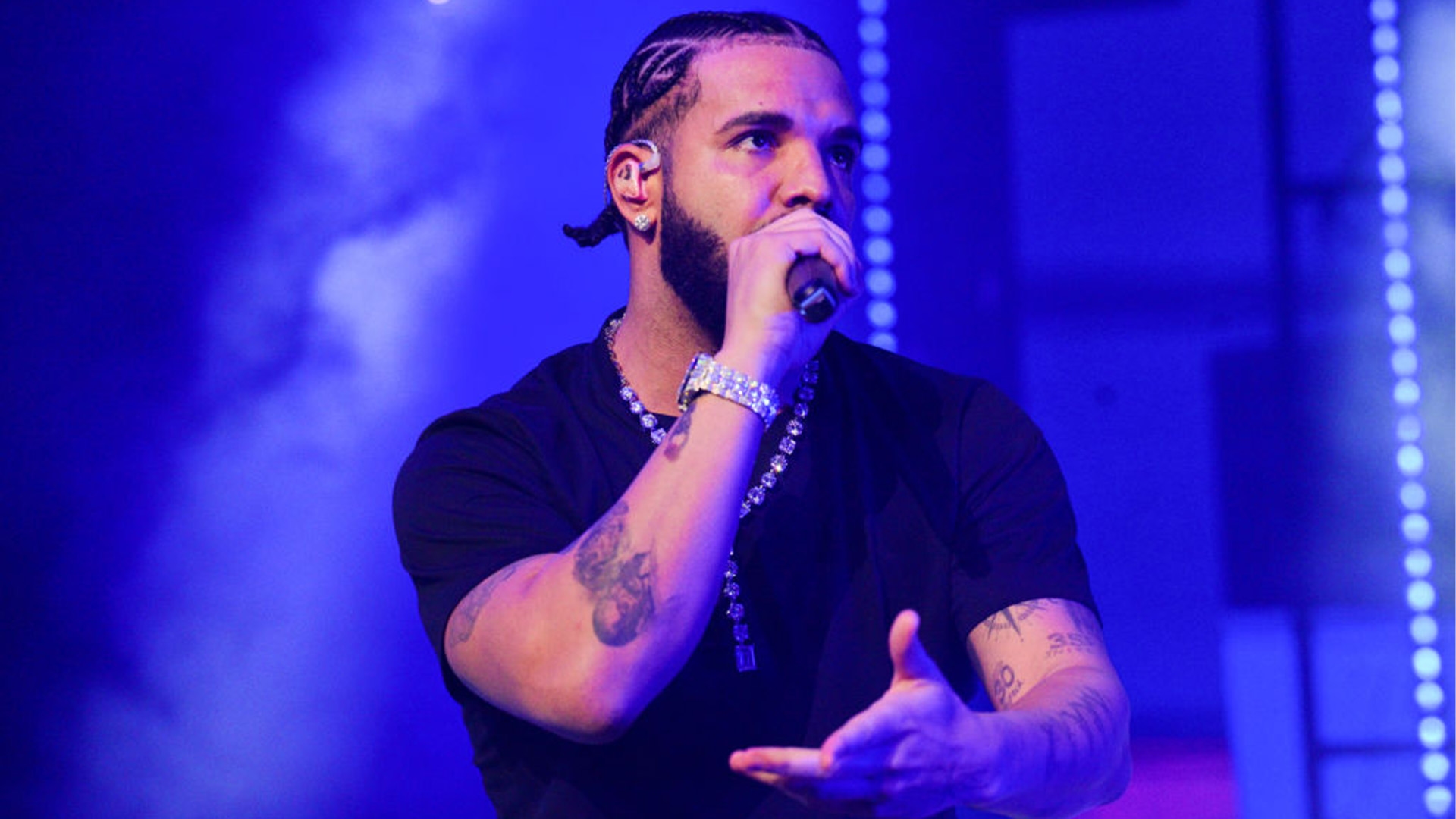 Drake's ‘It's All a Blur Tour’ Reportedly Makes History As The Highest Grossing Hip-Hop Tour Of All Time — Here’s How Much It Made