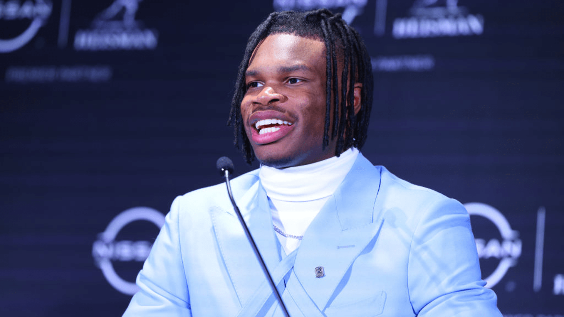 Travis Hunter Reportedly Signs With Lil Wayne's Sports Agency