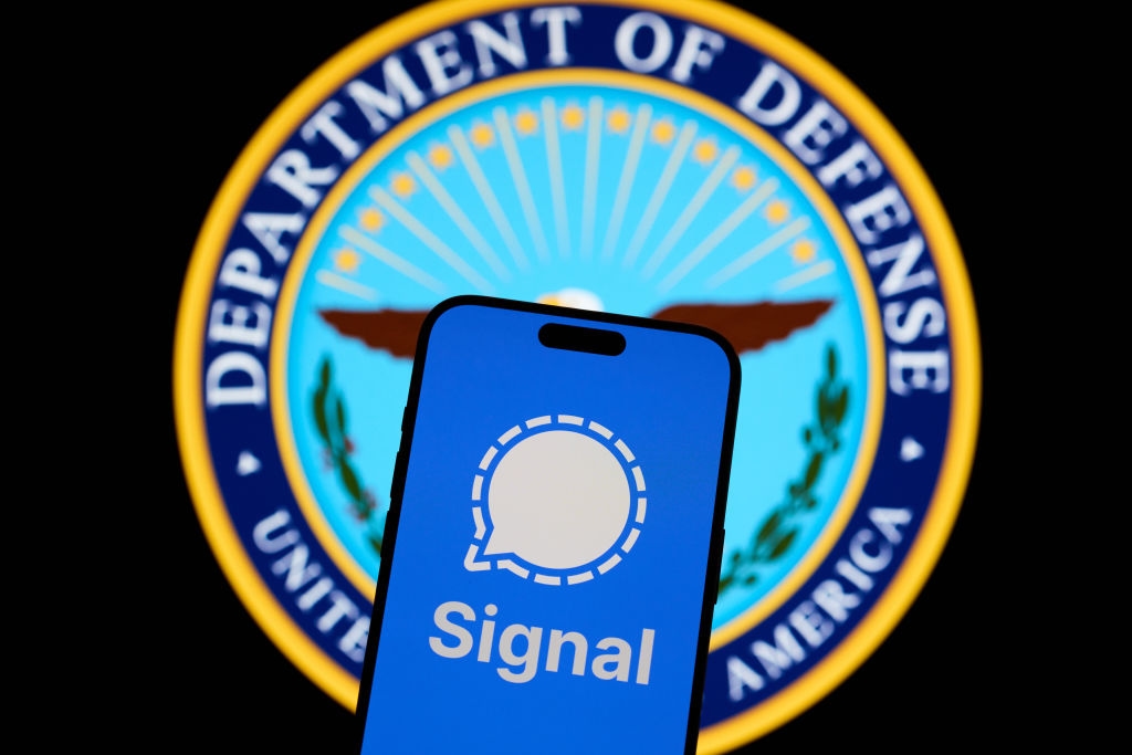 Journalist Accidentally Receives US War Plan From Defense Secretary Pete Hegseth: What This Means For Government Tech Policy