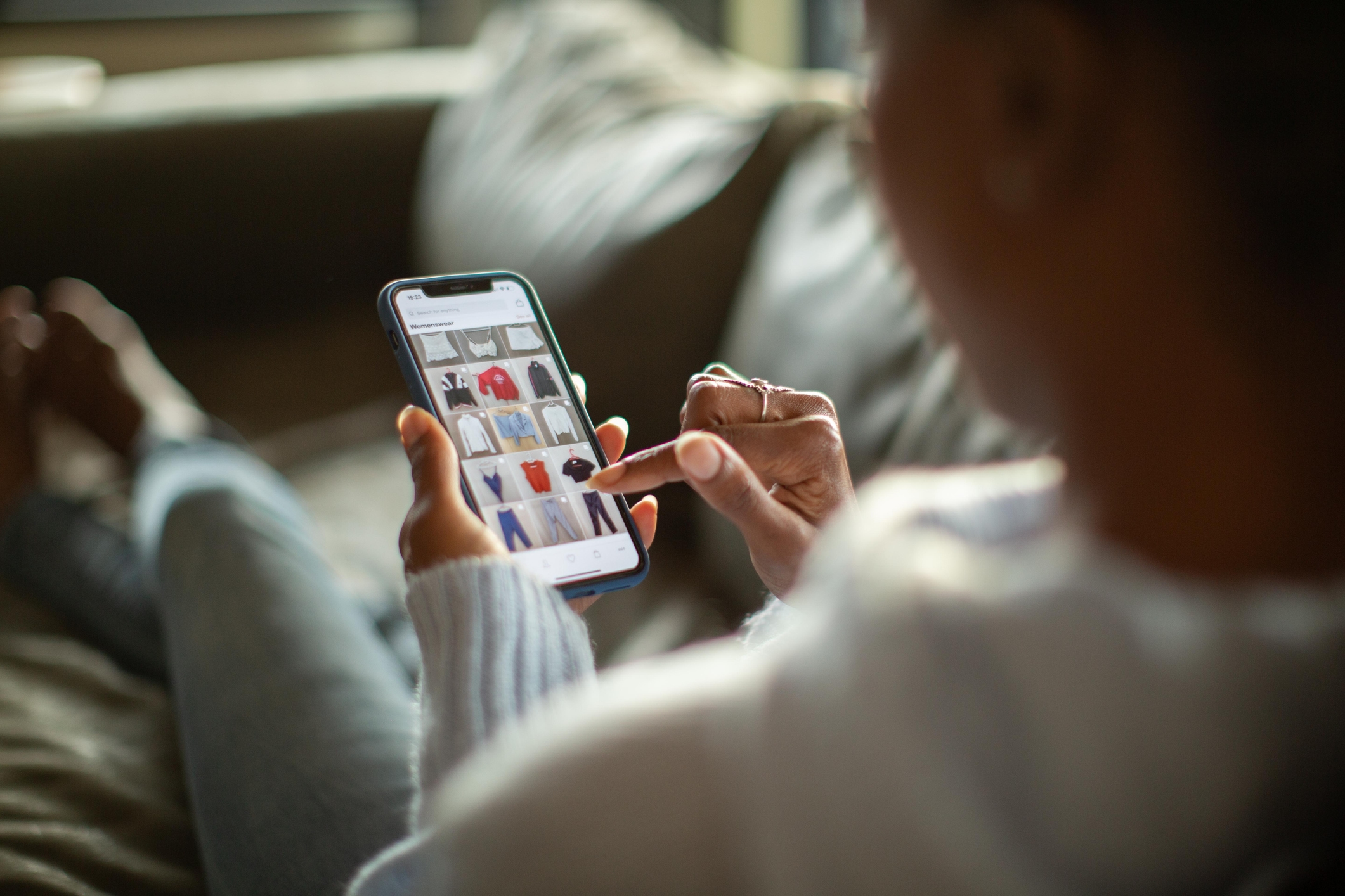 Doji Raises $14M To Transform Virtual Try-Ons With AI Avatars And Fashion-Forward Tech