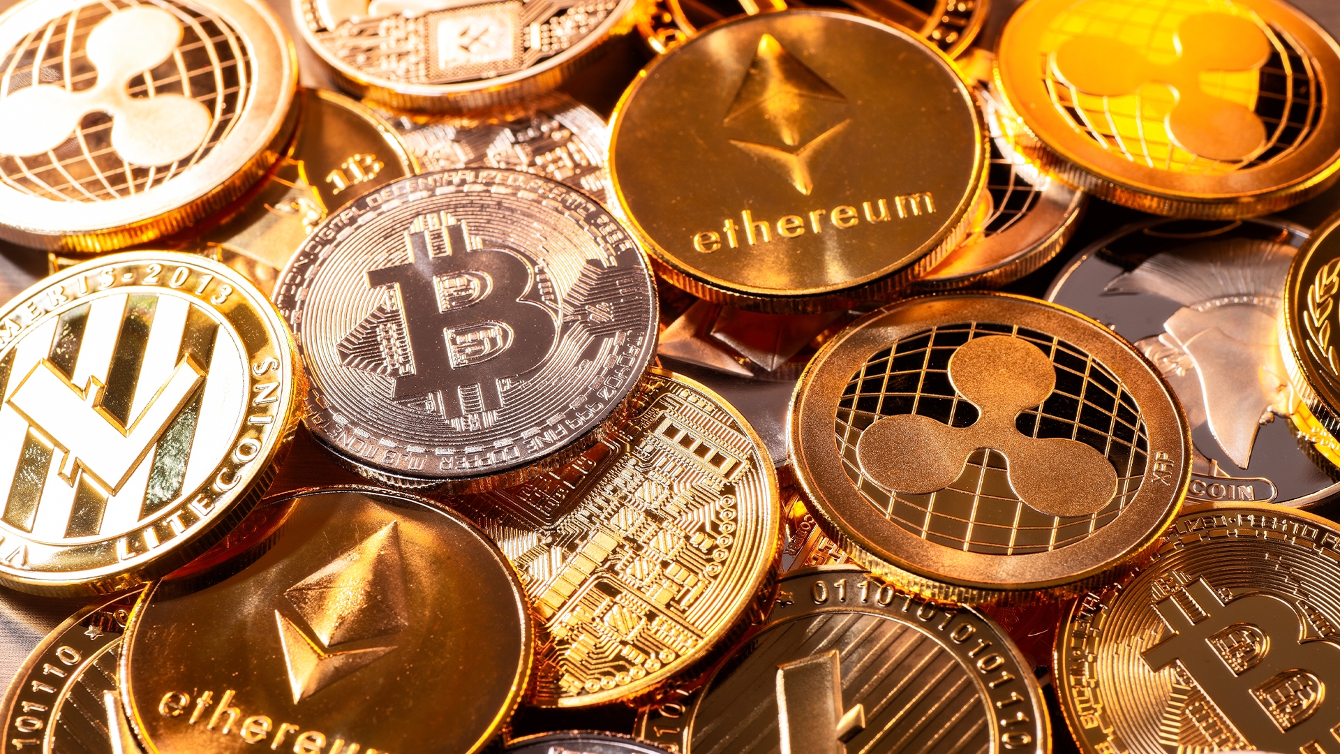 Op-Ed: America's Embrace of Cryptocurrency Could Lead To A Financial Crisis