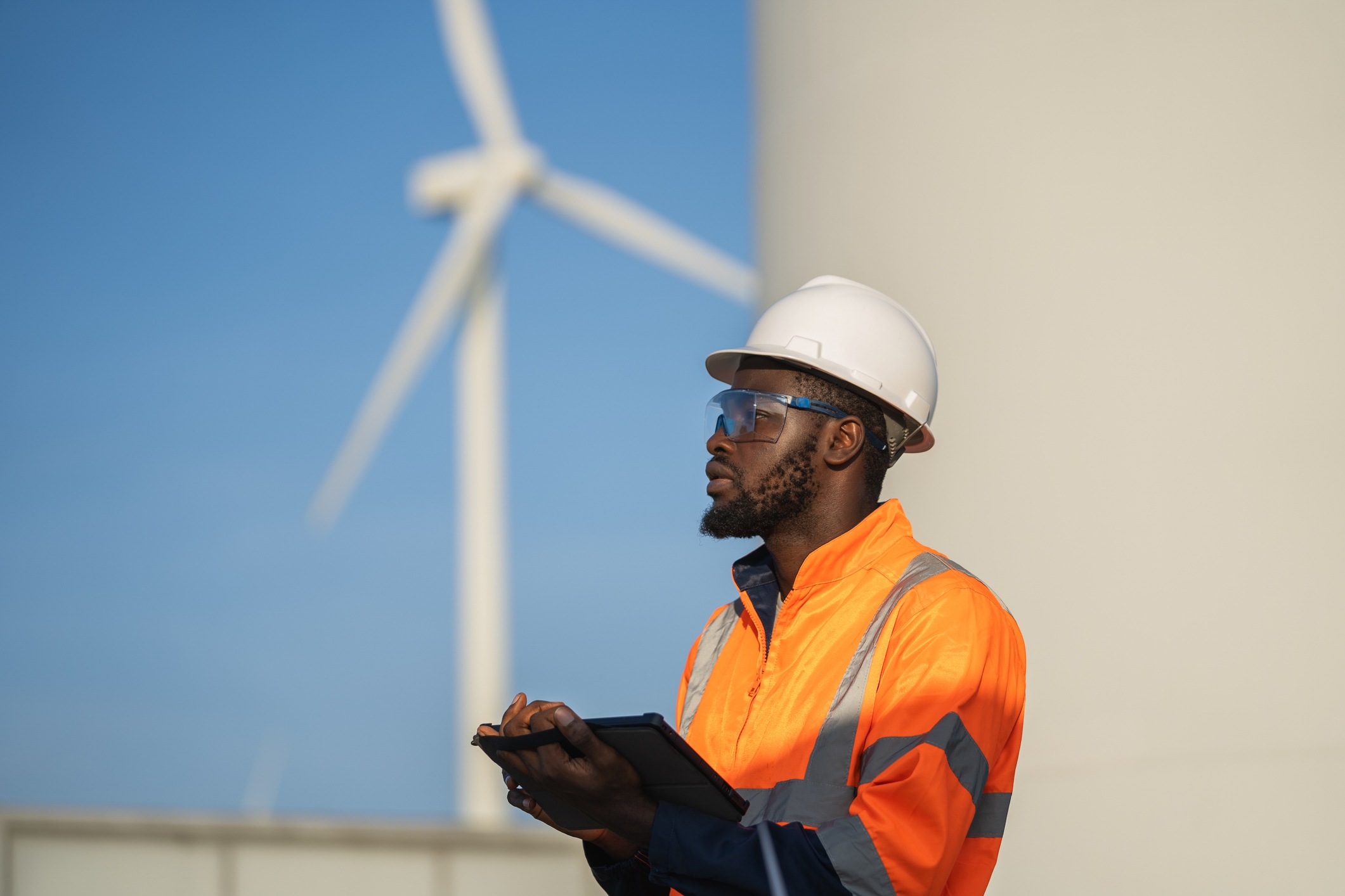 Trump Vows To Block Solar And Wind Projects Over Rising Energy Costs