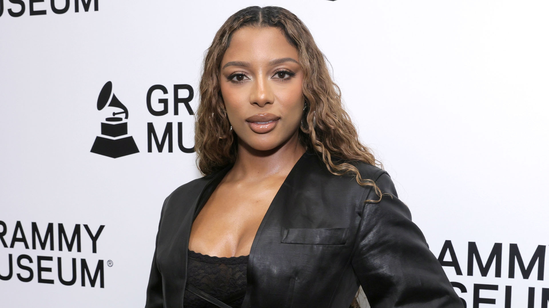Victoria Monét Says It's Hard To Believe AI Artist Xania Monet Wasn't Made With Her Likeness And Calls For More Guidelines And Protection