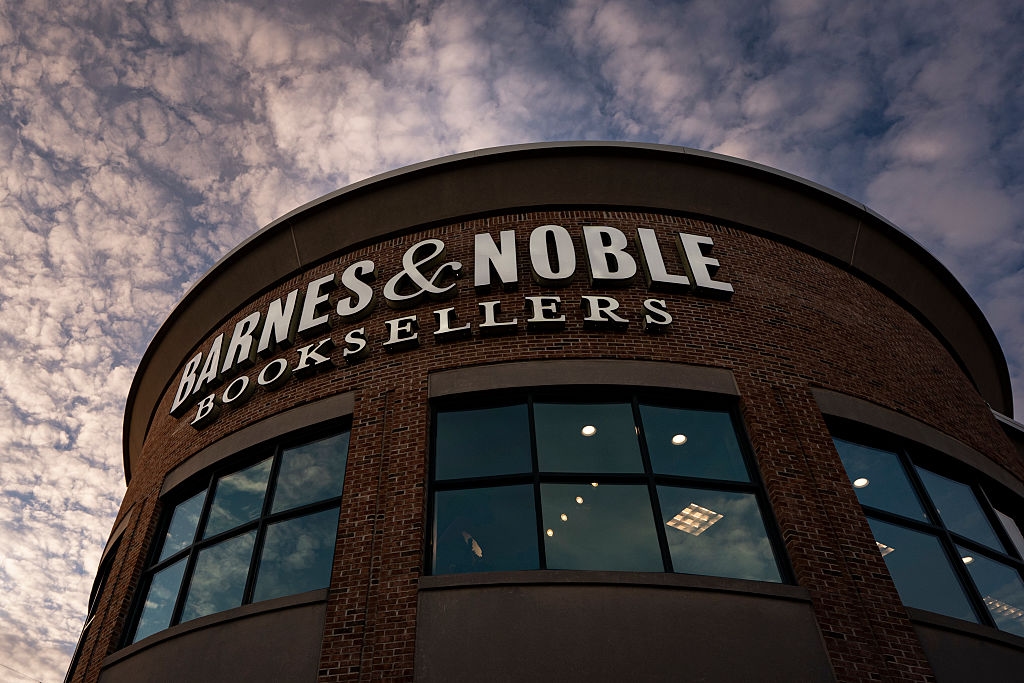 Barnes &amp; Noble Closes 2 Stores Amid Major Expansion Plans