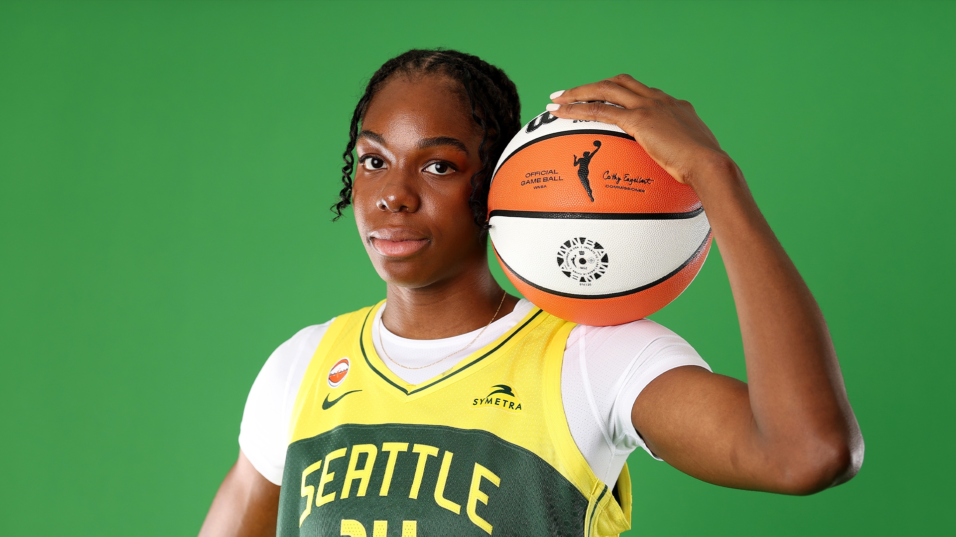 While Dominique Malonga Plays For The Seattle Storm, She's Also Studying Computer Science