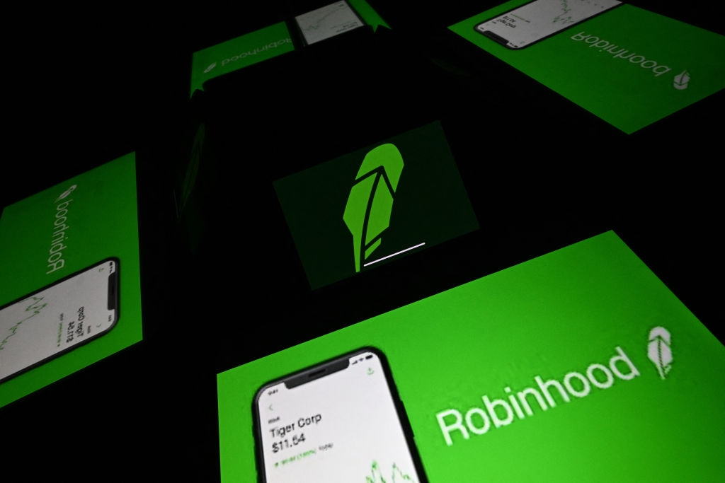 Robinhood Now Allows Users' AI Agents To Trade Stocks And Make Credit Card Purchases