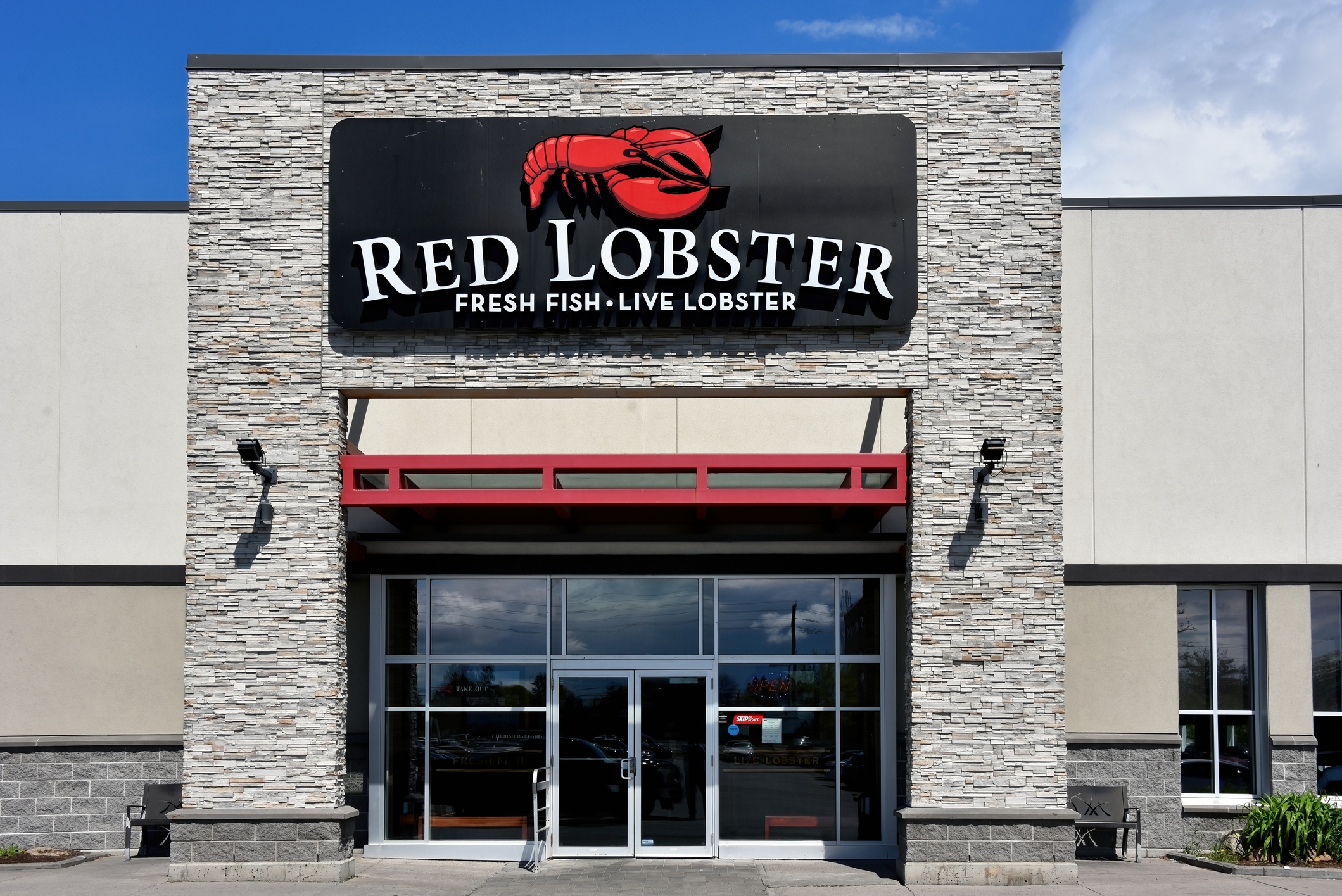 Red Lobster CEO Damola Adamolekun Wants The Restaurant To Become 'The Most AI-Forward Restaurant Company That Exists'