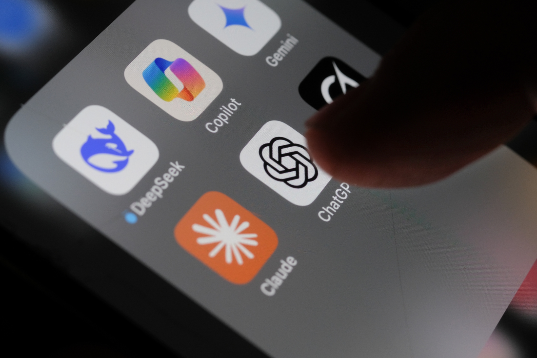 ChatGPT Can Now Send Text Messages On Your Behalf