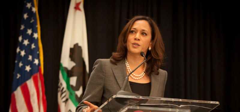 Several Members of Congress Are Raising Questions About Facial Recognition Technology Several Members of Congress Are Raising Questions About Facial Recognition Technology