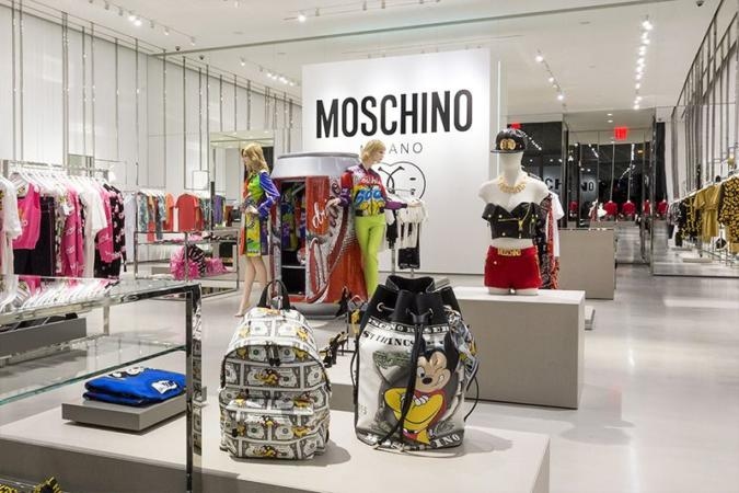 Moschino USA Sued For Discrimination, Store Manager Allegedly Referred to Black Customers As "Serenas" Moschino USA Sued For Discrimination, Store Manager Allegedly Referred to Black Customers As "Serenas"