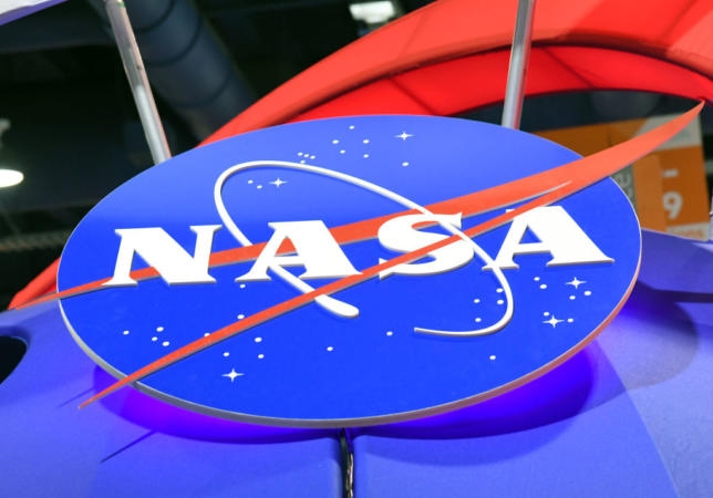 Black NASA Engineer Uses Hip Hop to Teach Math and Science to Youth of Color Black NASA Engineer Uses Hip Hop to Teach Math and Science to Youth of Color
