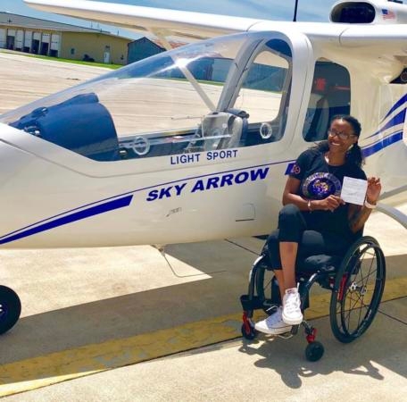 Meet the First Known Black Woman With a Disability to Earn A Pilot's License Meet the First Known Black Woman With a Disability to Earn A Pilot's License