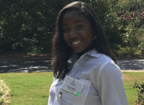 High School Senior Aylah Birks Was Awarded $2.2M in Scholarships From Over 80 Colleges High School Senior Aylah Birks Was Awarded $2.2M in Scholarships From Over 80 Colleges